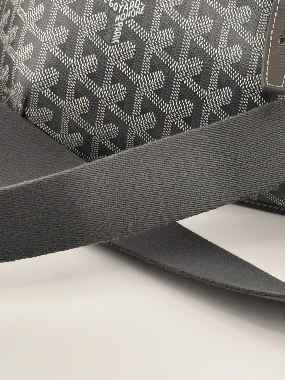 Goyard Coursier Messenger